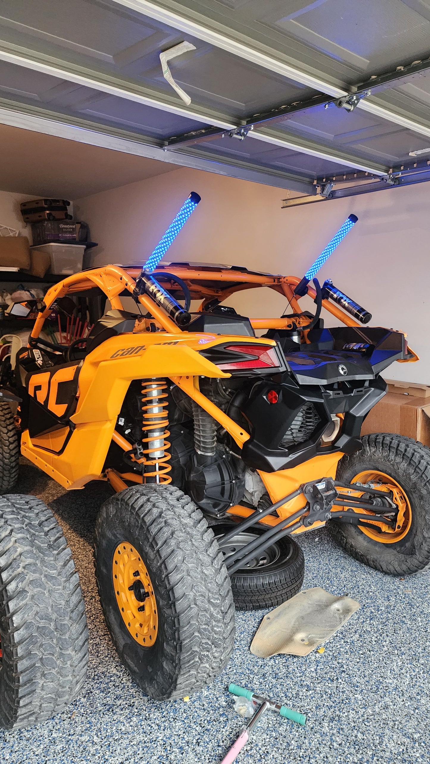 RGB Fat LED Whip Lights Antenna Flag for ATV UTV Can-Am Maverick X3 Maverick R Polaris RZR 1000 XP Pro XP Turbo R Pro R Pro S Kawasaki Honda Yamaha