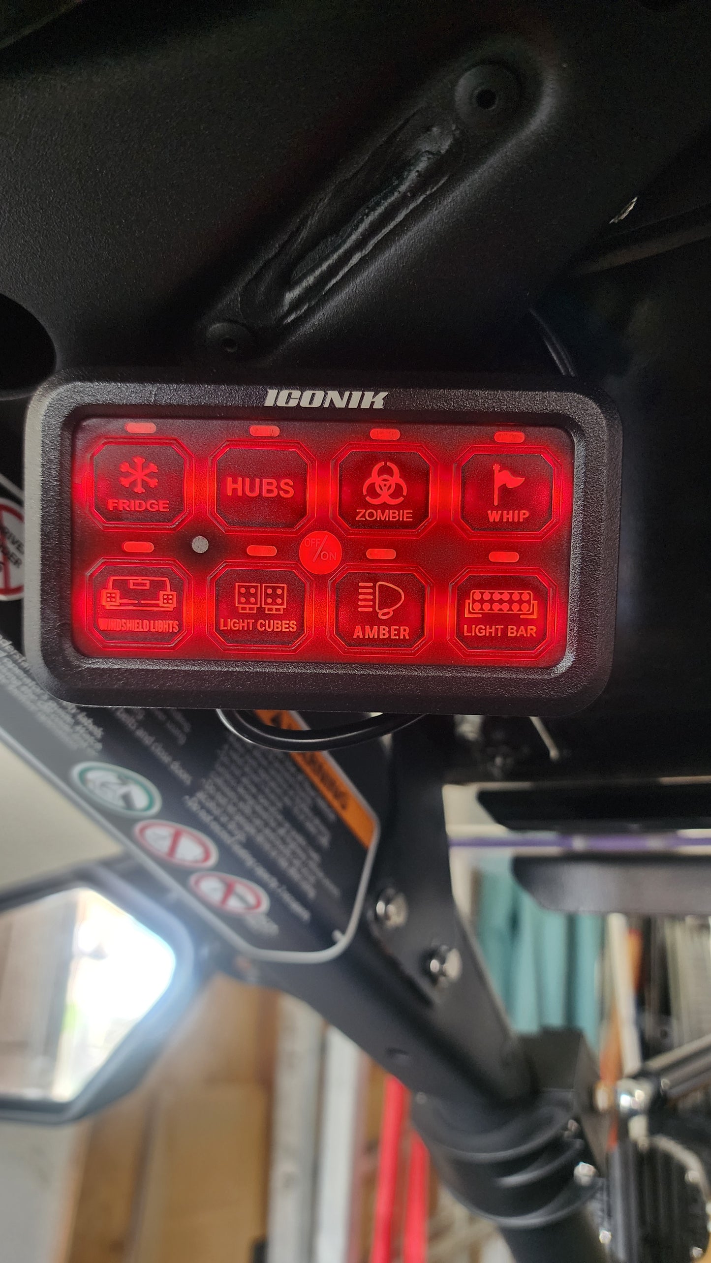 RGB 8 Gang Switch Panel With APP Toggle/ Momentary/ Pulsed Mode Supported
