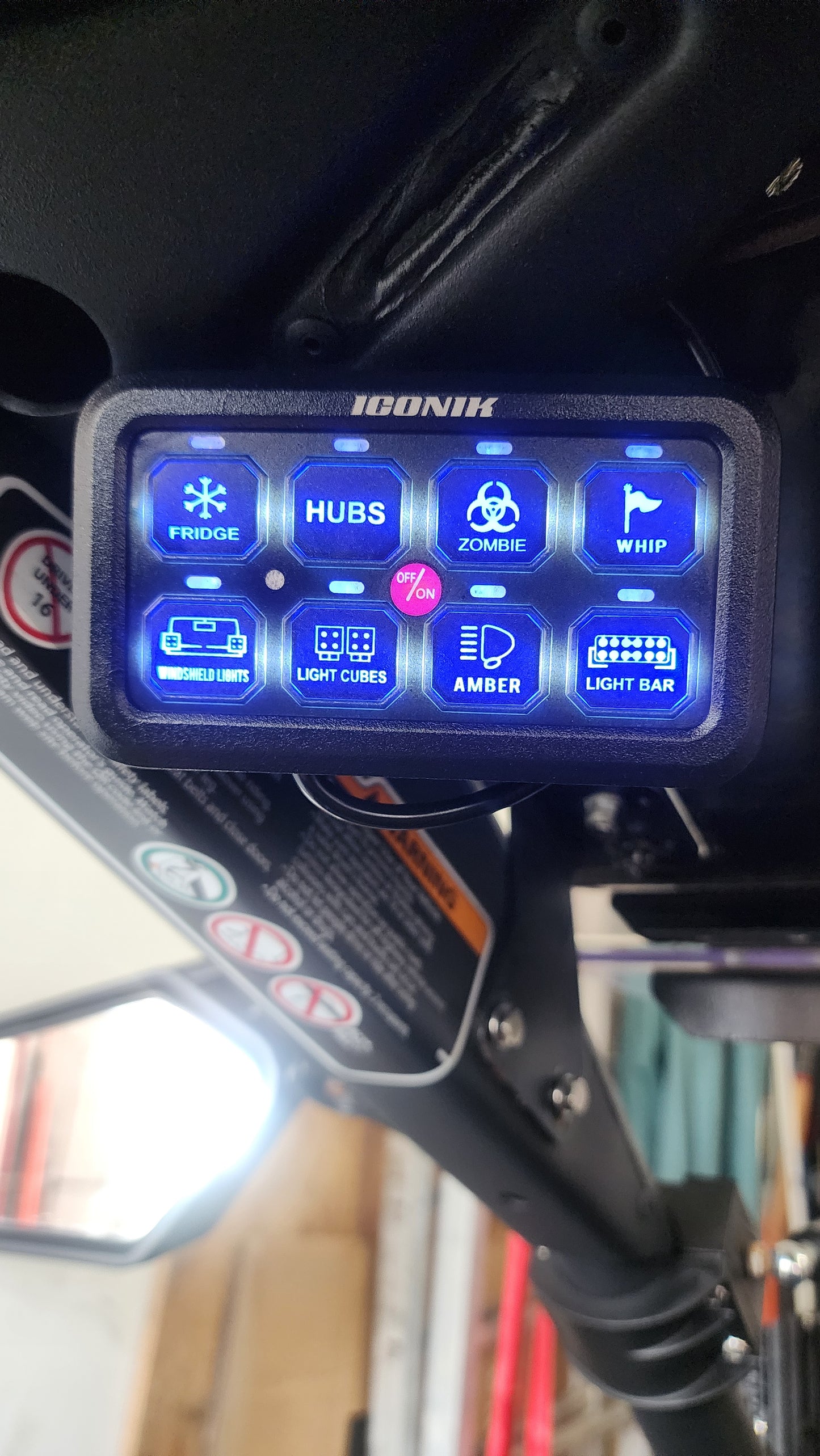 8 Gang LED Switch Panel Without App Toggle function blue background light (No App and No Momentary/Pulsed function)