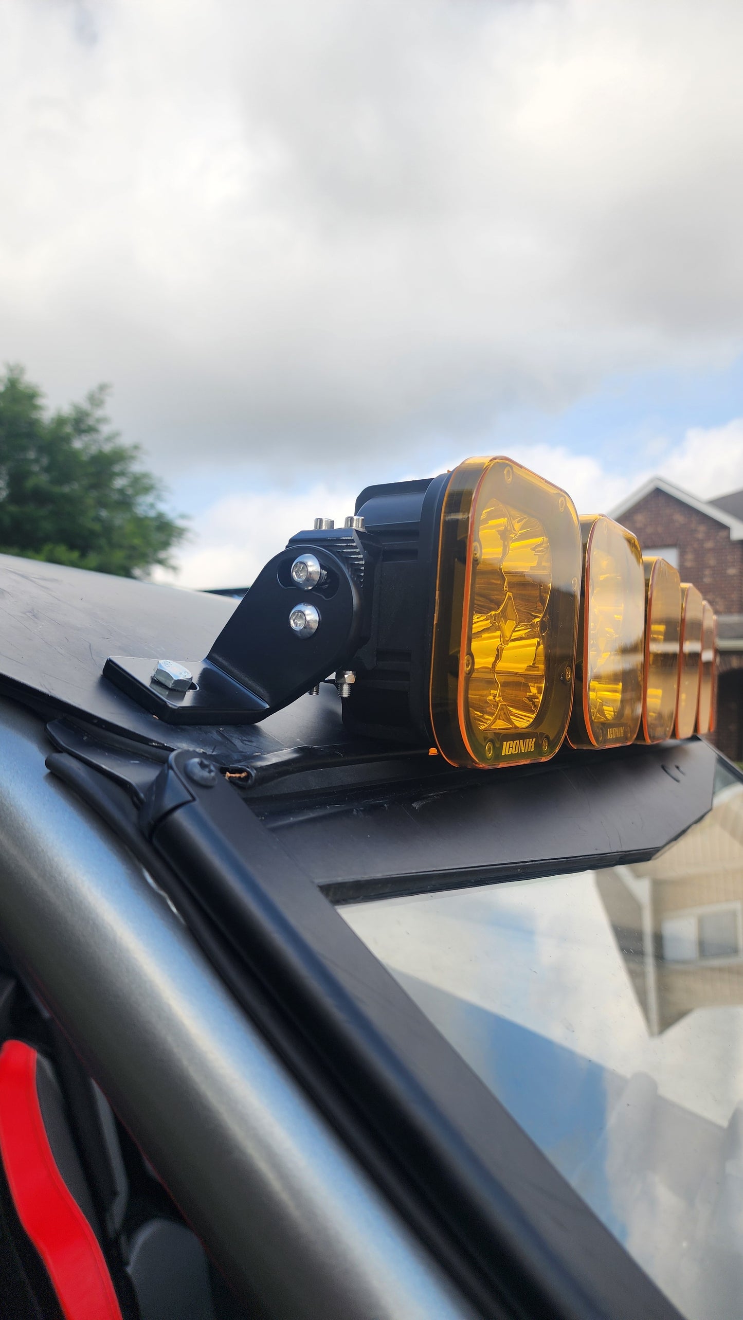 Bracket mounts for Polaris RZR Pro R ICONIK REFLEX Linkable 32" 240W LED Light Bar