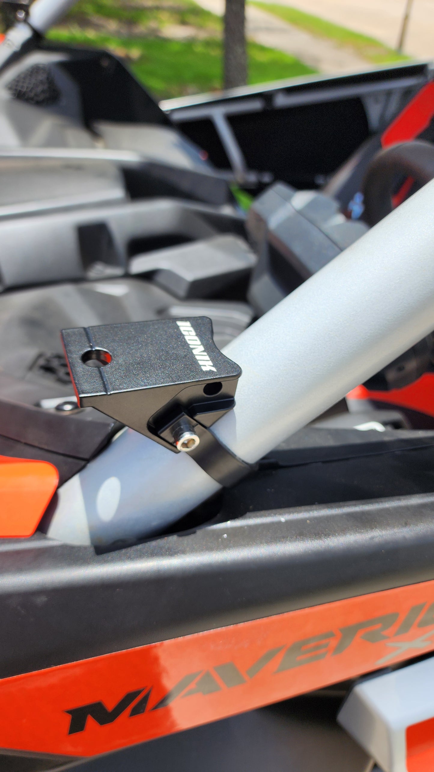 ICONIK Rollbar Mount Universal Pillar Light Brackets