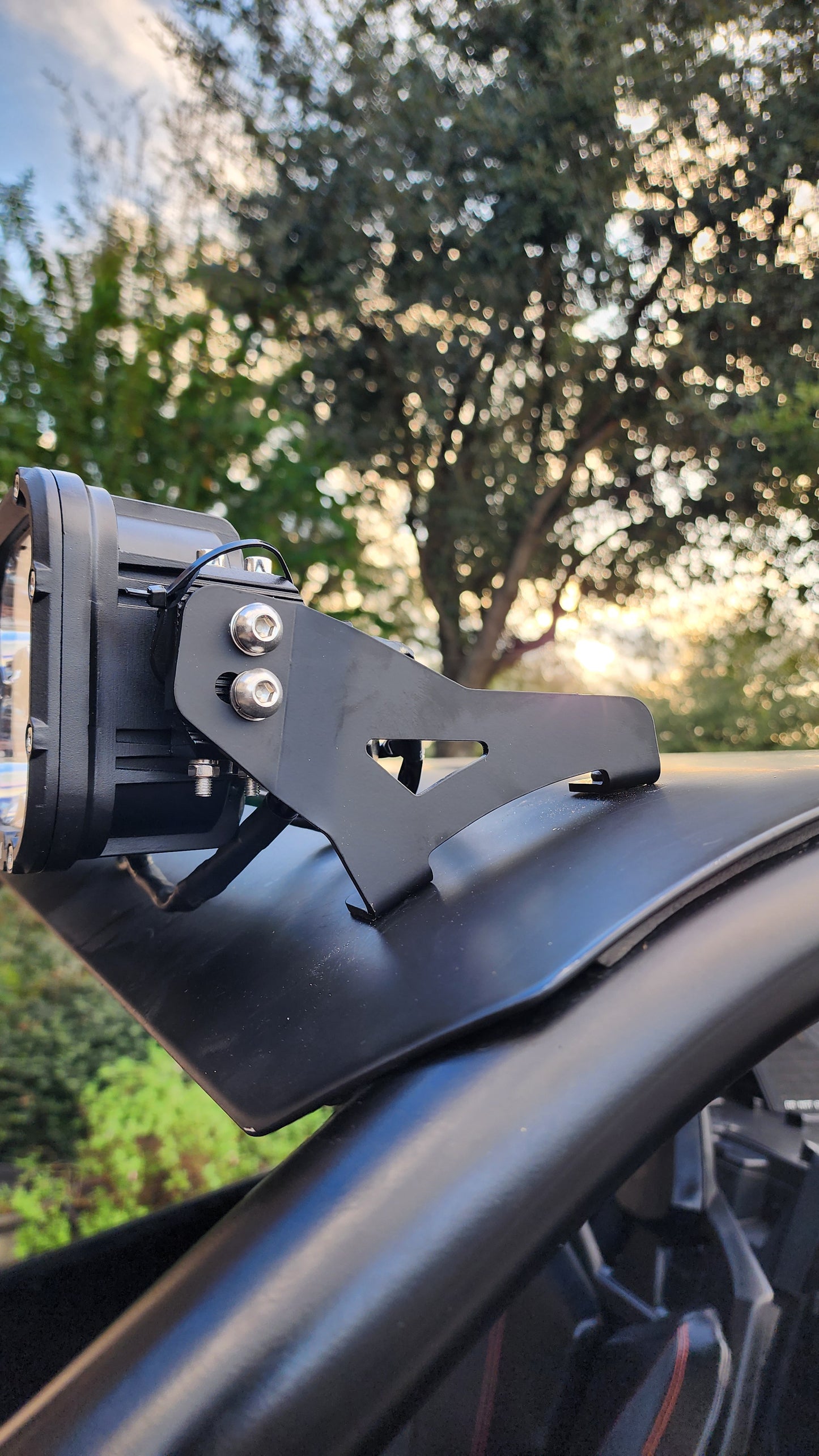 Bracket mounts for 2020+ Polaris RZR Pro XP, Turbo R,  and Pro S ICONIK REFLEX 32" 240W LED Light Bar