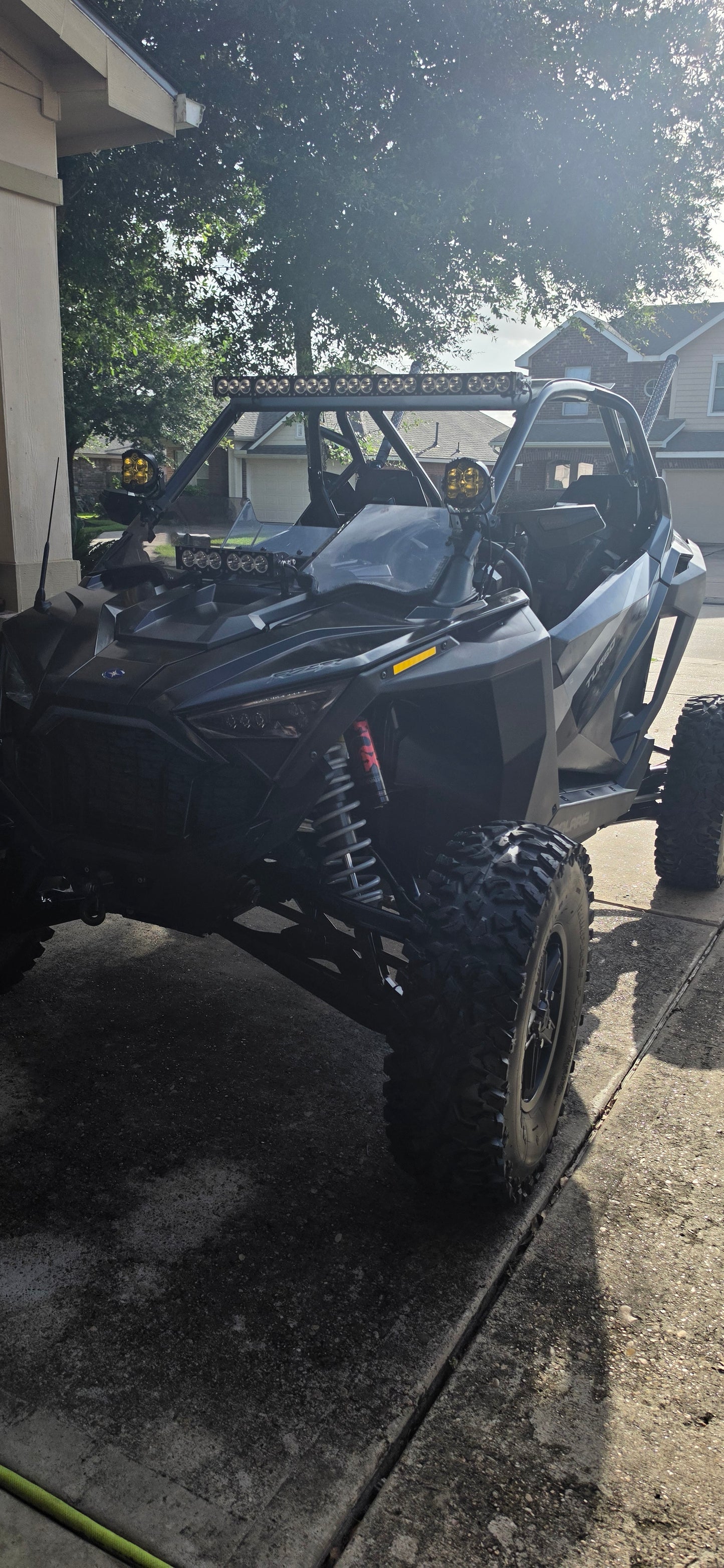 Bracket mounts for 2020+ Polaris RZR Pro XP, Turbo R, and Pro S ICONIK VORTEX 38" 210W LED Light Bar